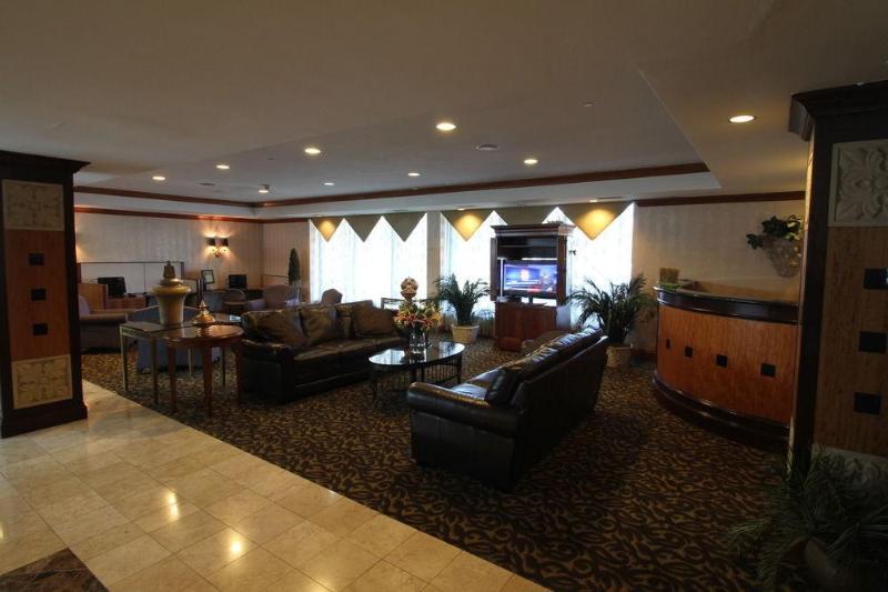 Clarion Hotel Park Central Далас Екстериор снимка
