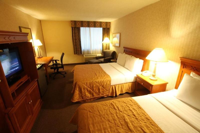 Clarion Hotel Park Central Далас Екстериор снимка